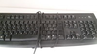 Klávesnice LOGITECH DELUXE 250