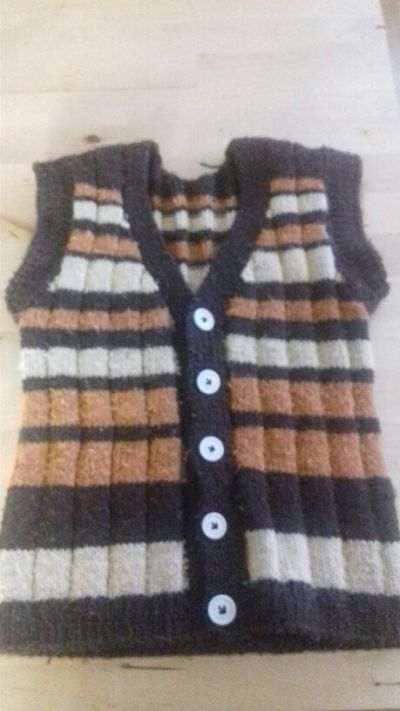 Pletená vesta pro dítě