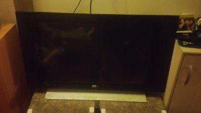 lcd tv 32" thompson