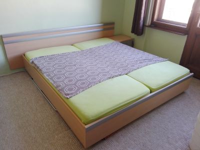 manželská postel - rám