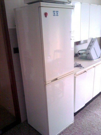 Daruji lednici Samsung s mražákem, 185 cm, 100% stav