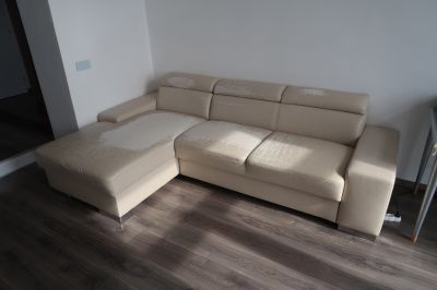 Daruji rozkládací sedačku za odvoz